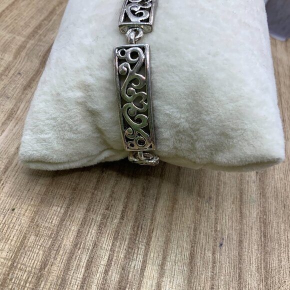 Premier Designs Heart Filigree Panel Link Silver Tone Bracelet - Picture 7 of 9